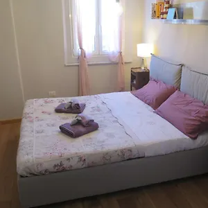 Apartment Cavour Citra0461, Genua